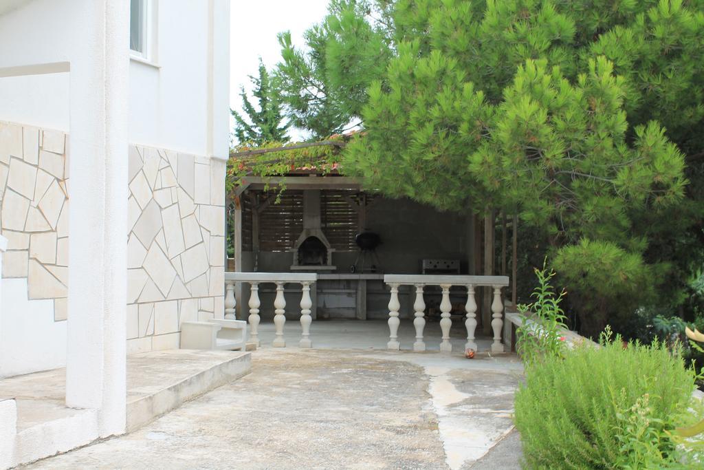 Villa Ivona ロゴズニッツァ エクステリア 写真